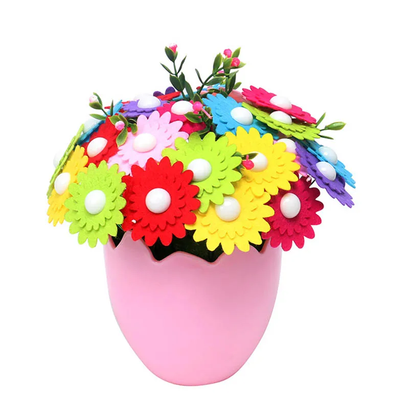 

1Box Nonwoven Fabric Handmade Handicraft Button Bouquet DIY Flower Kindergarten Nice Gift for Teacher's Day