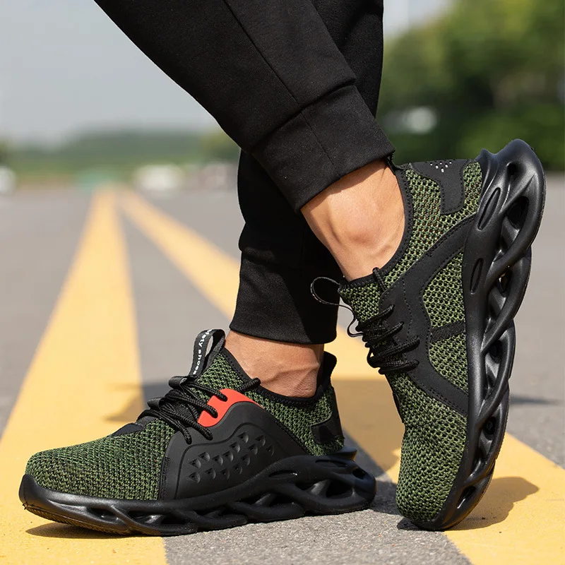 

Men's Casual Shoes Breathable Smash-proof Stab-resistant Safety Protection Men's Shoes Non-slip Wear-resistant Sports Men Shoes