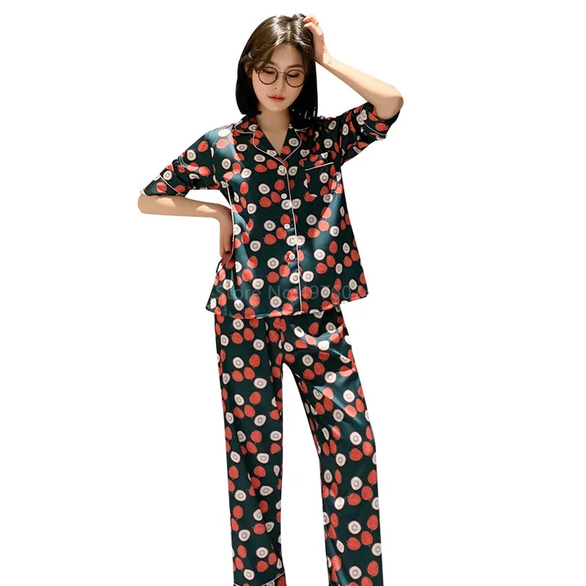 

2020 New Girls Sweet Strawberry Print Two Piece Sets Loose Pajamas Spring Autumn Women Long Sleeve Casual Homewear Nightwear