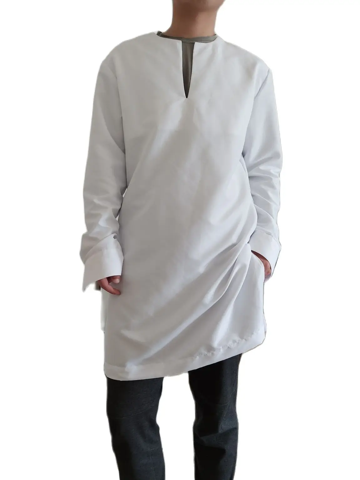 

Modern Design Men's White Shirts V Neck Long Sleeve Cotton Dashiki Tops Custom Made African Occasion Wedding Clothes