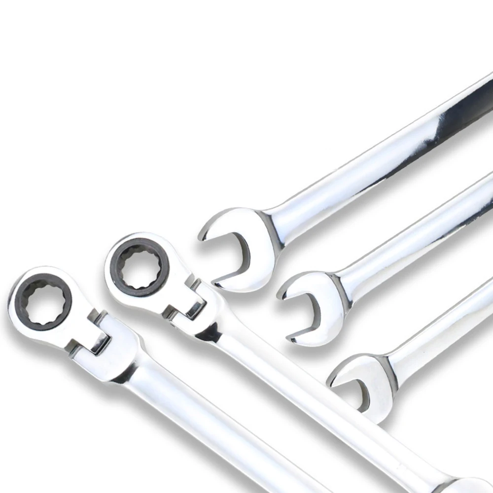 Набор метрических гаечных ключей с трещоткой и зубчатым кольцом торцевых