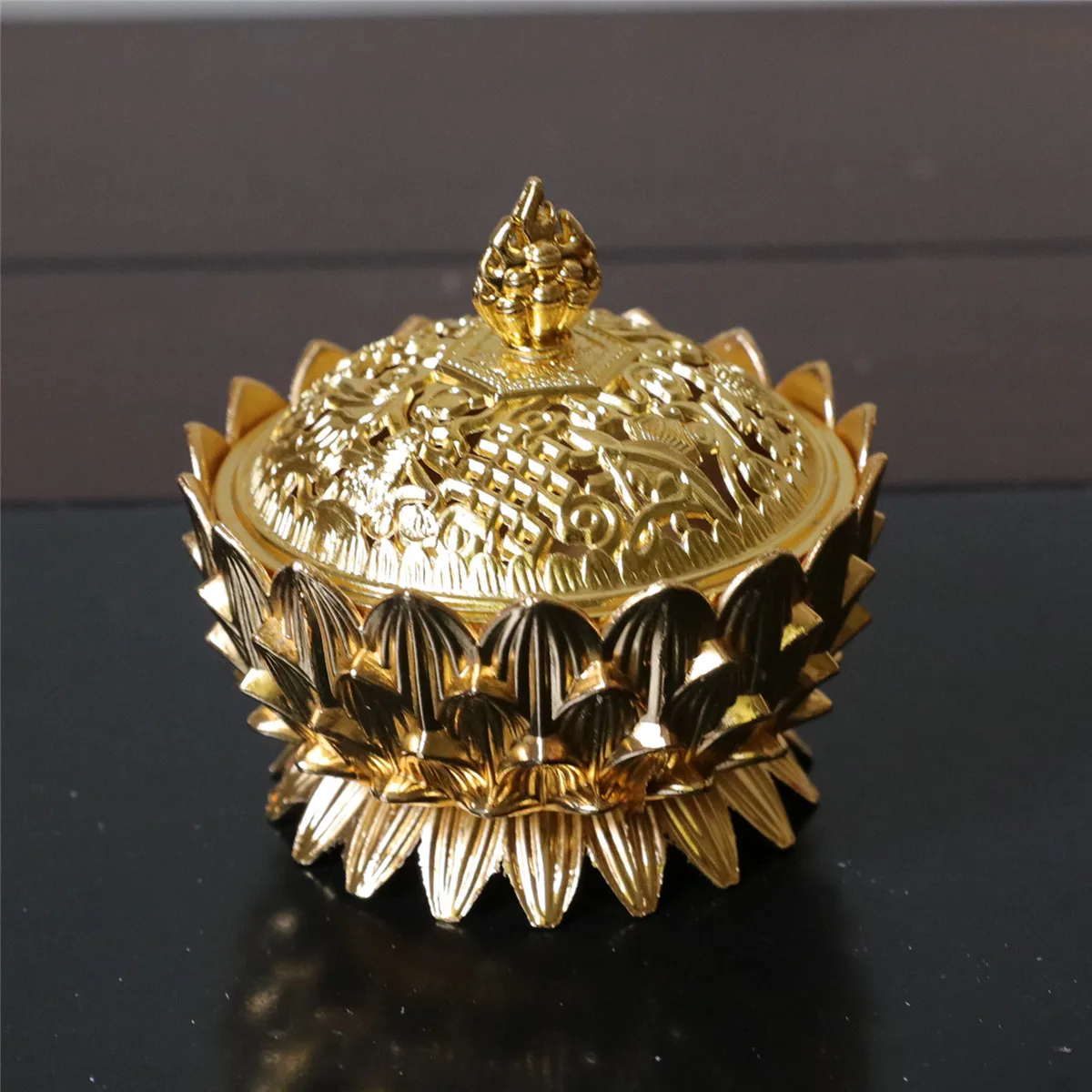 Новинка антикварная металлическая курильница из сплава для благовоний катушки