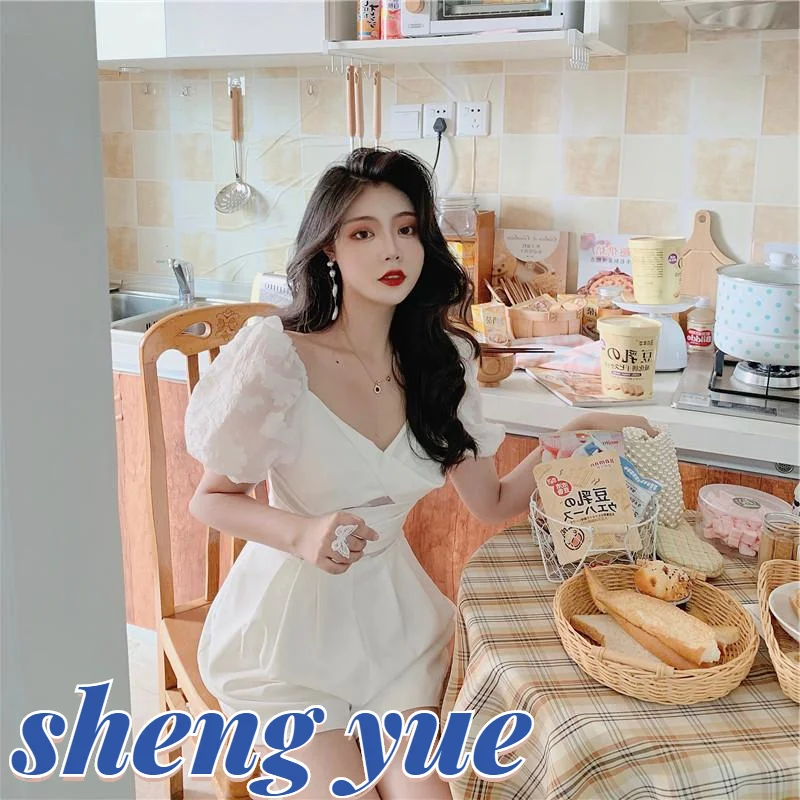 

Summer casual openwork mesh foam sleeves slim, meat-covered and waist-closed jumpsuit shorts