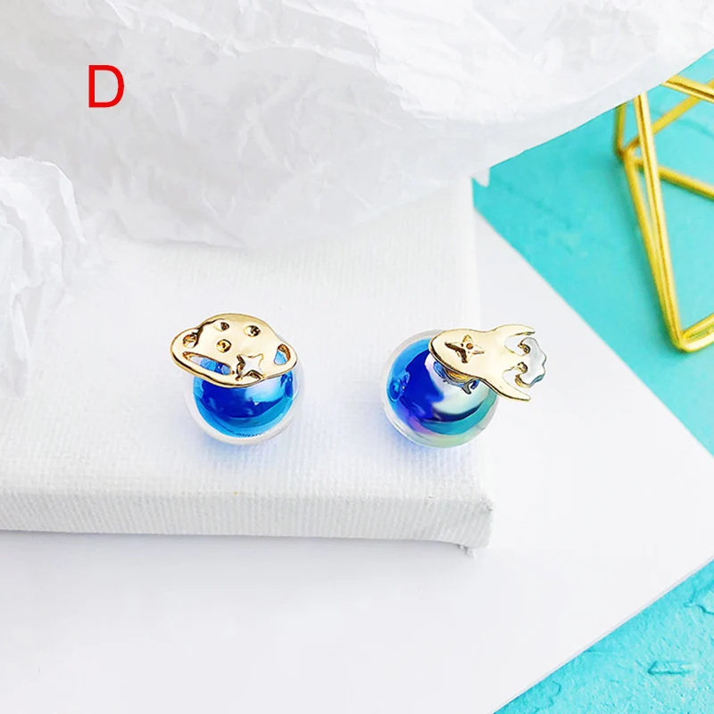 Женские серьги-гвоздики в виде Голубой планеты Луна и Вселенная |