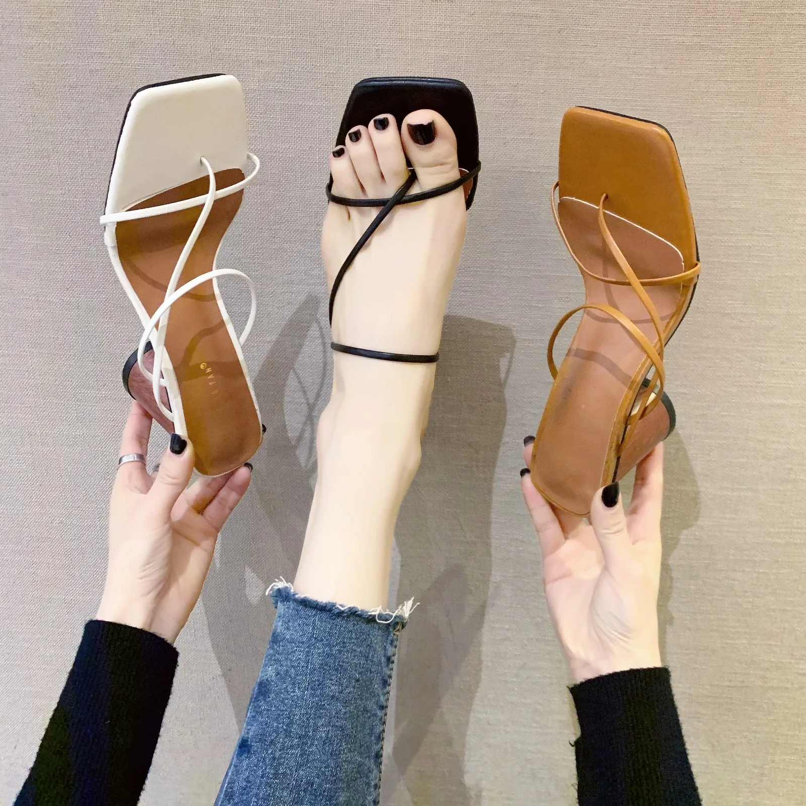 

WEIBATE Women Summer Sandals 2020 High Heel Sandals Slippers Slip On Open Toe Sandals Casual Outdoor Slippers Narrow Band Slides