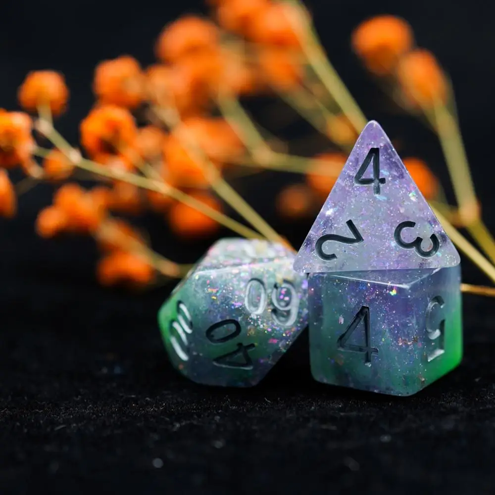 Кубики D &amp фиолетовые/зеленые 7 шт./компл. игральные кости DND с разноцветными