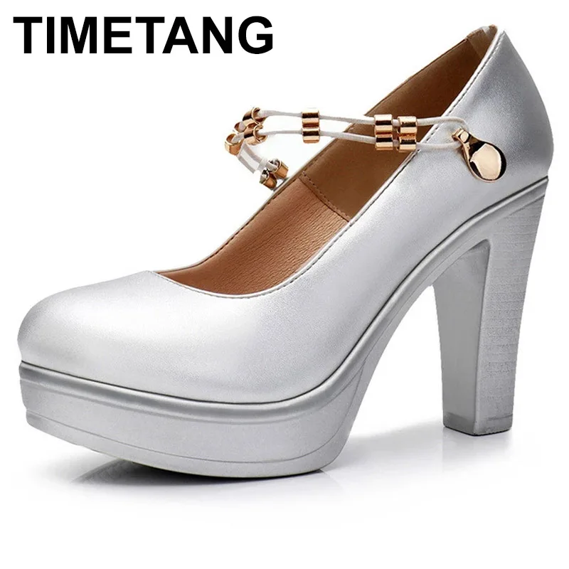 

Женские туфли из спилка на платформе и высоком каблуке с цепочкой