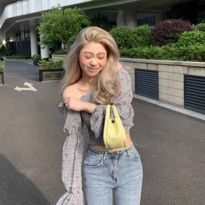Floral Long Sleeve Shirt Chiffon Women's Sense of Design Summer 2021 New French Bubble One Shoulder Short Top | Женская одежда