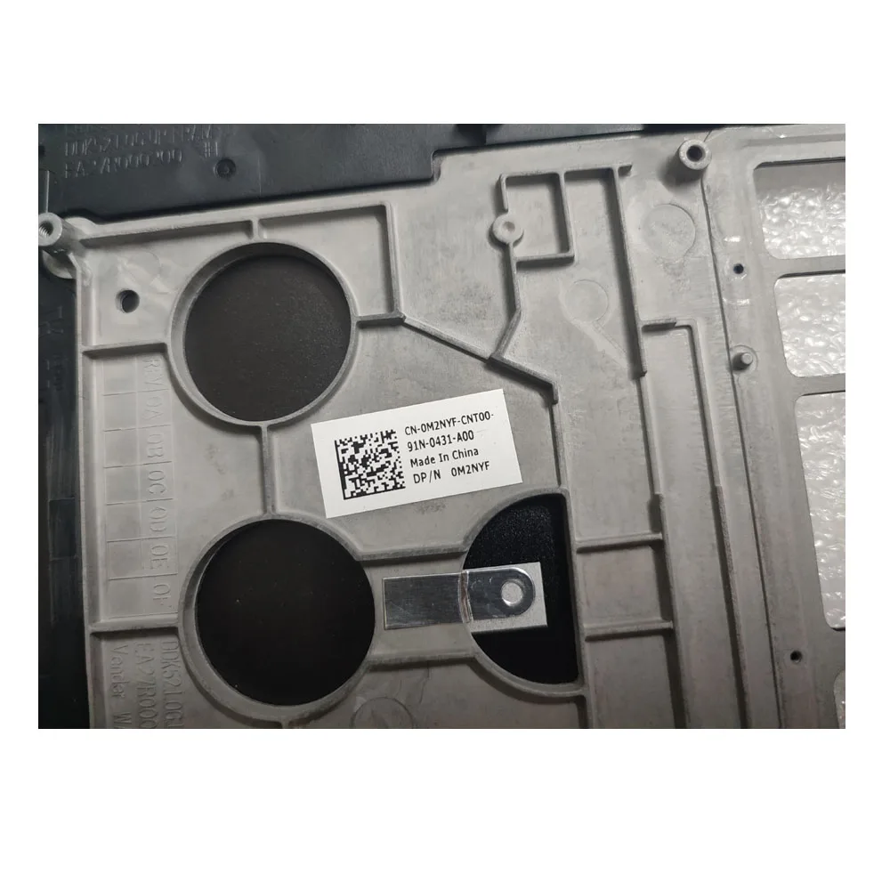 

Laptop original Palmrest Upper Cover Case Assembly For Dell inspiron 15 Gaming G7 7588 7577 0M2NYF