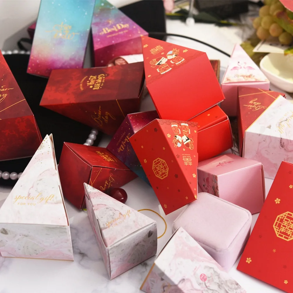 50 шт. треугольные европейские сладости коробка цветная печать Свадьба День