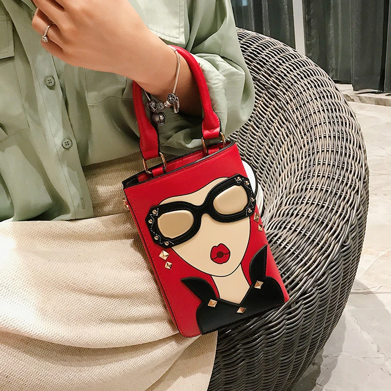 

2021 Summer Woman Handbag Fashion Printing Bag Cartoon Portable Messenger Bag Outdoor Handmade Bags