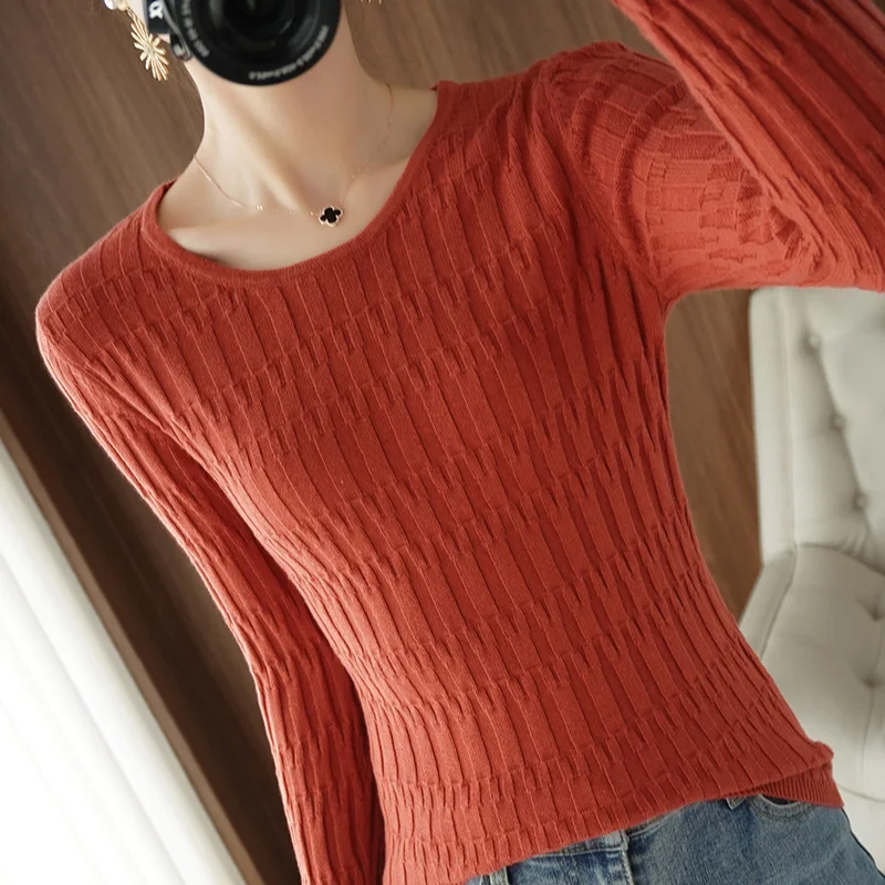 

2021 new knitted sweater women's round neck slub niche slimming solid color bottoming shirt autumn and winter all-match top