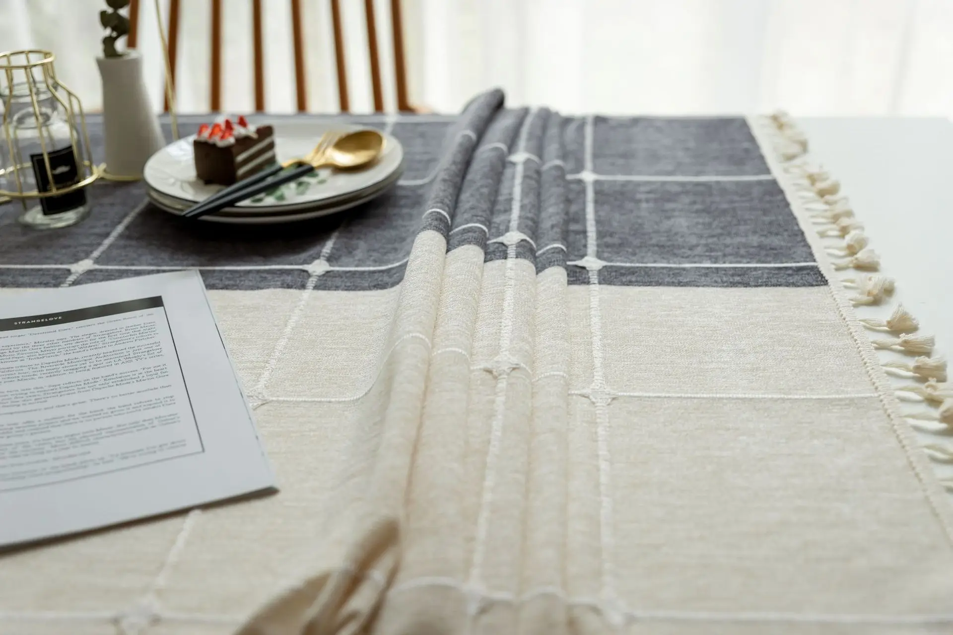 Plaid Two Tone Decorative Linen Tablecloth With Tassel Waterproof Oilproof Rectangular Wedding Dining Table Cover Table Cloth