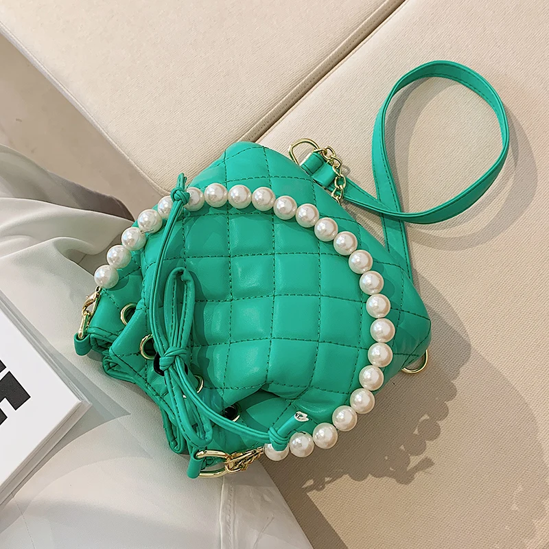 

Lattice Pearl Tote bag Bucket Bag 2021 Summer New High-quality PU Leather Women's Designer Handbag Chain Shoulder Messenger Bag