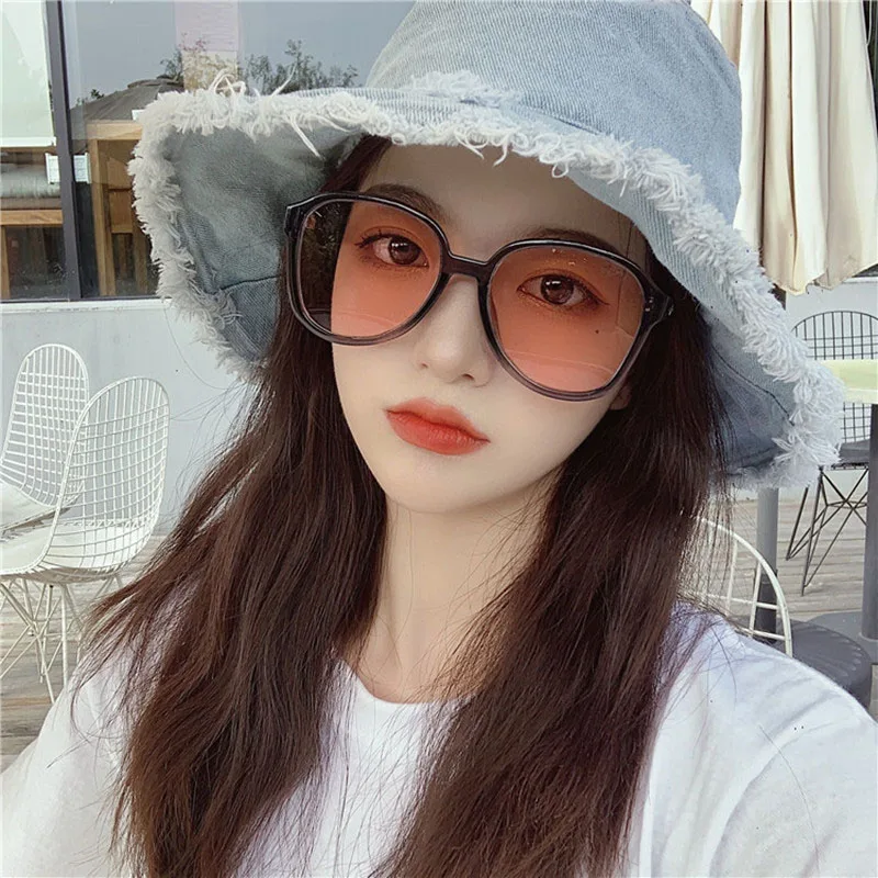 

Ins Recommend Oversized Women Sunglasses Personality Trend PC Frame Sunglasses For Female Sun Glasses Lunette Gafas