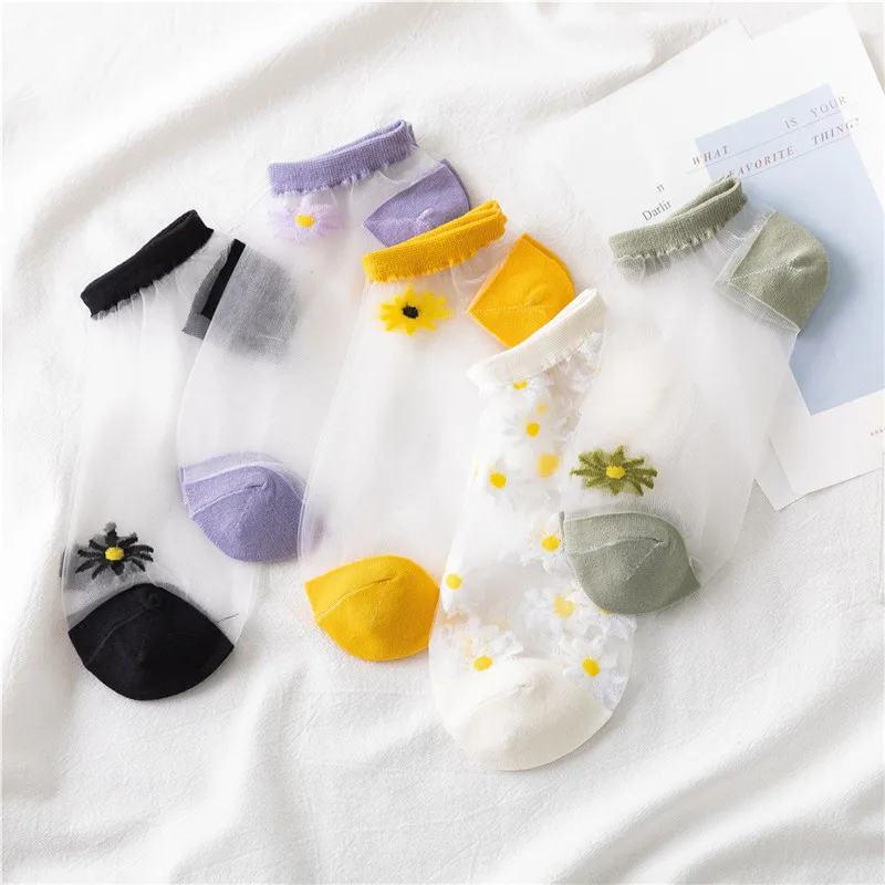 

5 Pairs Short Socks Translucent Lace Little Daisy Summer Breathable Outdoors Comfortable Casual Socks for Women and Girls