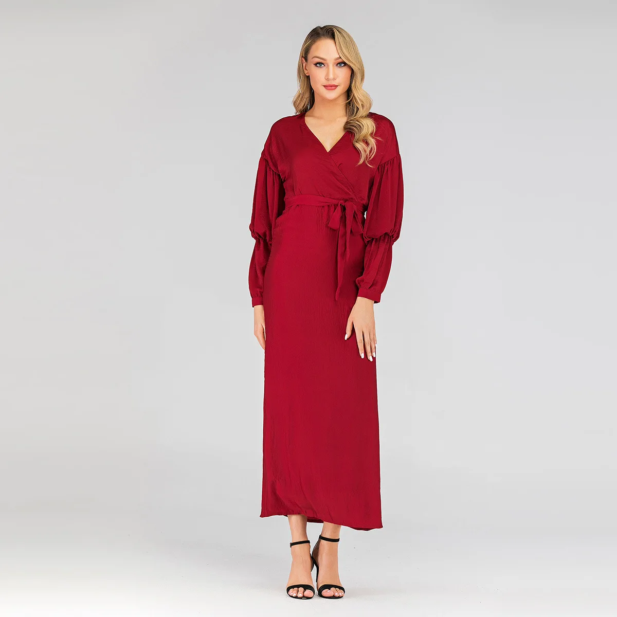 Женское приталенное платье в мусульманском стиле с v образным вырезом и длинными