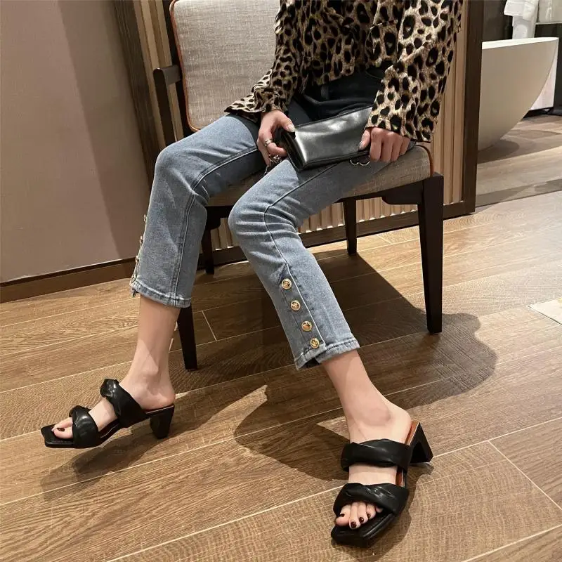 

Summer Women Slippers Slip On Fashion Ladies High Heels Woman Shoes Outdoor Slides Female Square Toe Sandals 2021 New Slippers