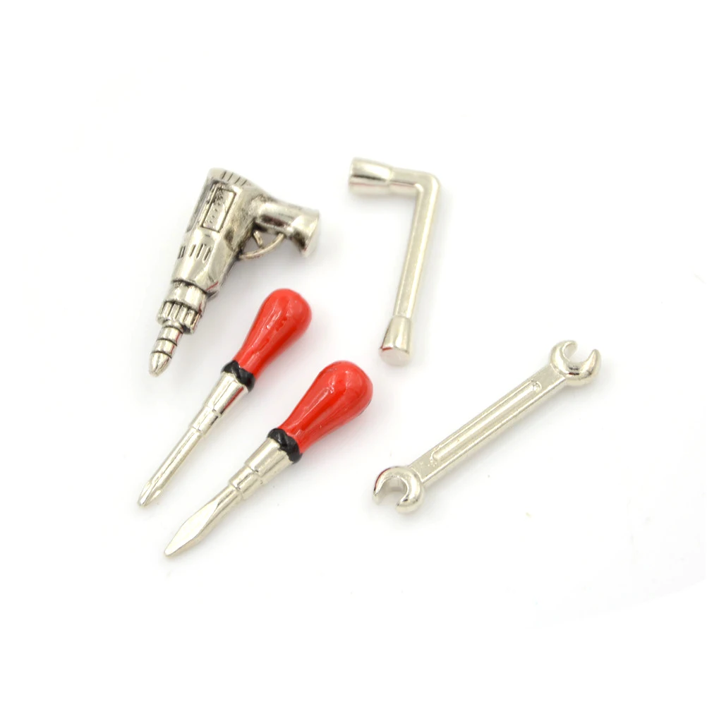 

2022 1/2Set 1:12 Alloy Repair Tool Simulation Garden Furniture Tool Toy for Doll House Decoration Dollhouse Miniature Accessorie