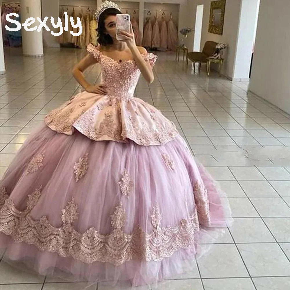 

Luxury Pink Lace Quinceanera Dresses Off The Shoulder Ball Gown Sweet 15 Dress Prom Party Wear Florals Lace Robe De Mariée