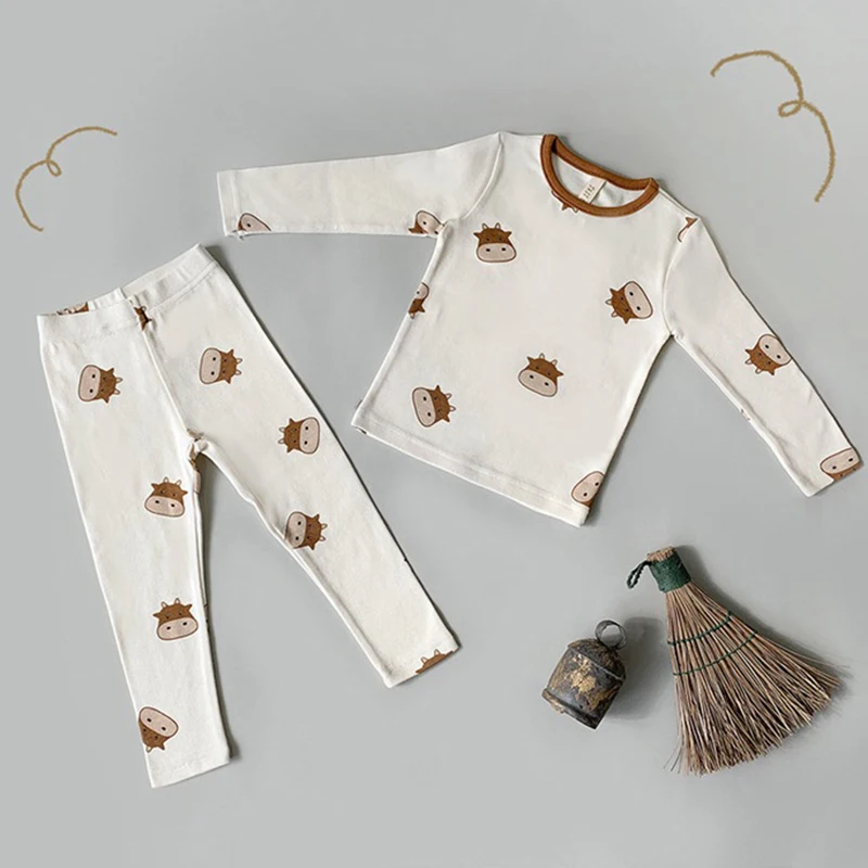 Одежда для новорожденных костюм на весну и осень пижамный комплект маленьких