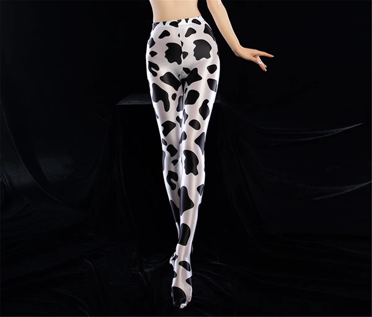 

Пикантные длинные штаны, штаны с рисунком звезды и анималистическими принтами, голыстические штаны, съемка в ногу, порно-сцена, оргазм, точк...