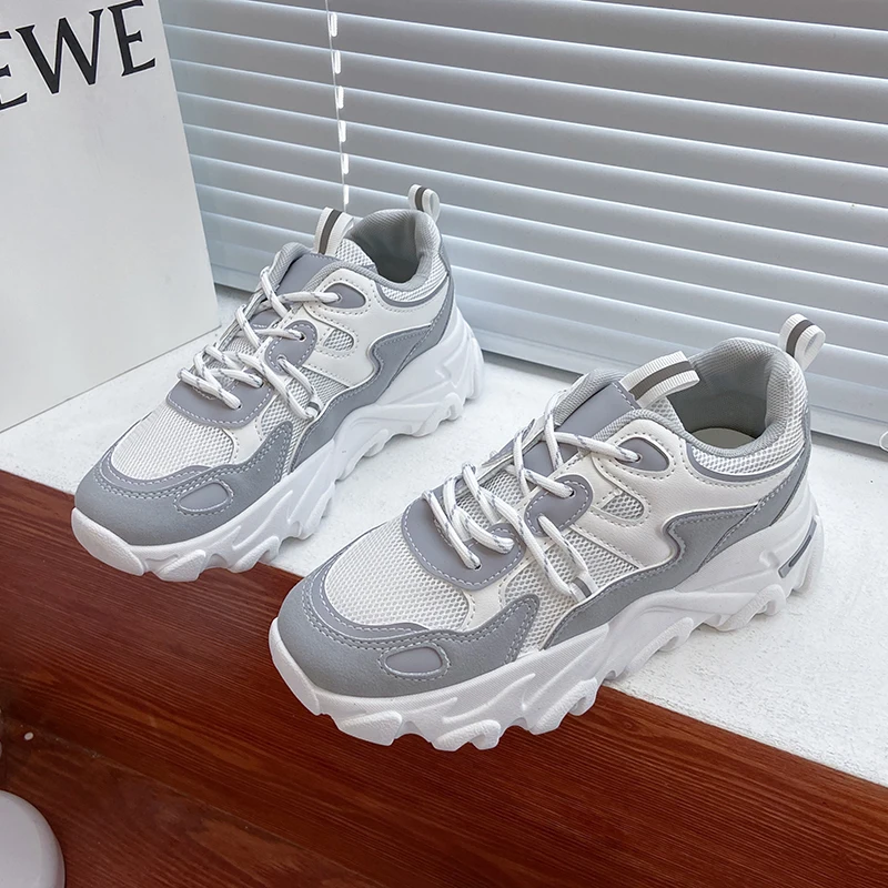 

Daddy shoes female 2021 autumn new student sports shoes ins tide thick soled casual shoes female Korean version