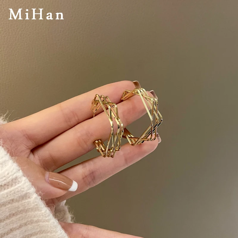 

Mihan S925 needle Modern Jewelry Metal Hoop Earrings Popular Design Golden Plating Multi Layer Earrings For Women Accessories