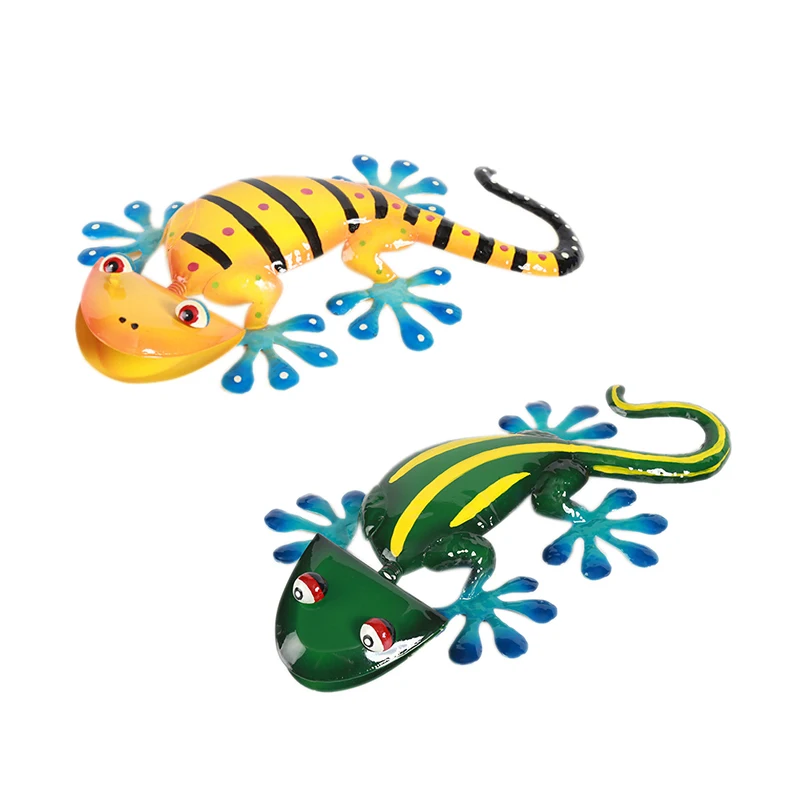 

Metal Gecko Wall Decor 15inch Lizard Art Decorations for Yard, Fence, Garden, Home, Outdoor Wall Sculptures, Set of 2