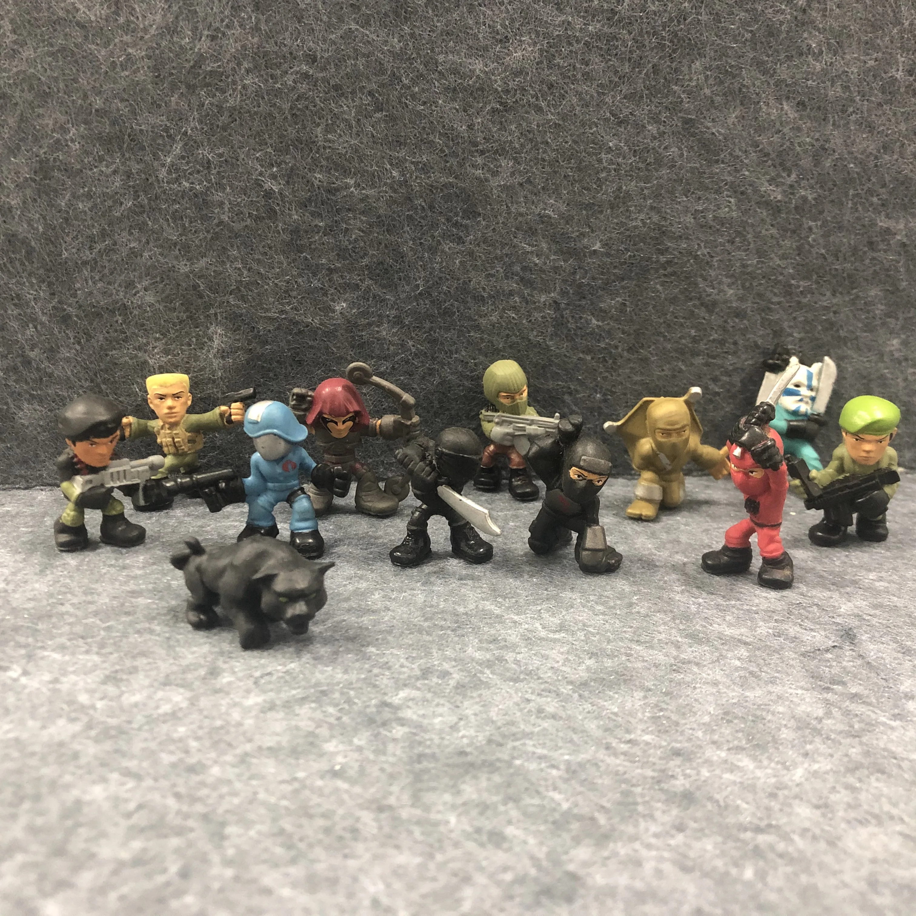 Набор из 12 шт. мини-фигурки героев мультфильма GI Joe Micro Force | Игрушки и хобби