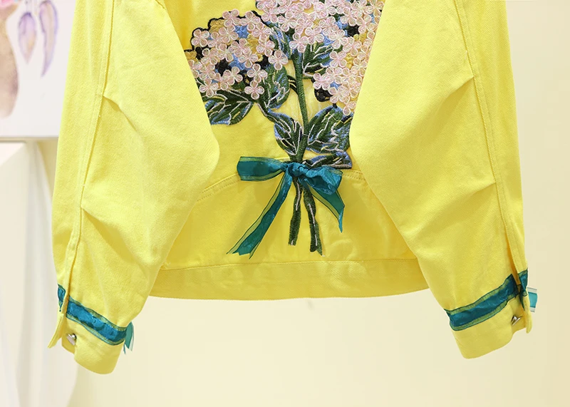 

Women Autumn 2021 New Spring Causal Fashion Denim Short Jacket Harajuku Embroidery Loose Cowboy Coat Female