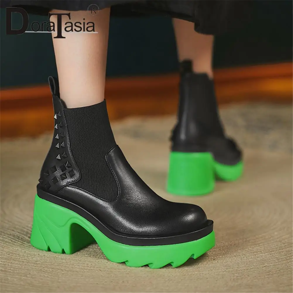 

DORATASIA Brand Female Genuine Cow Leather Ankle Boots Platform Rivet Chunky High Heels Boots Women Casual Party Shoes Woman
