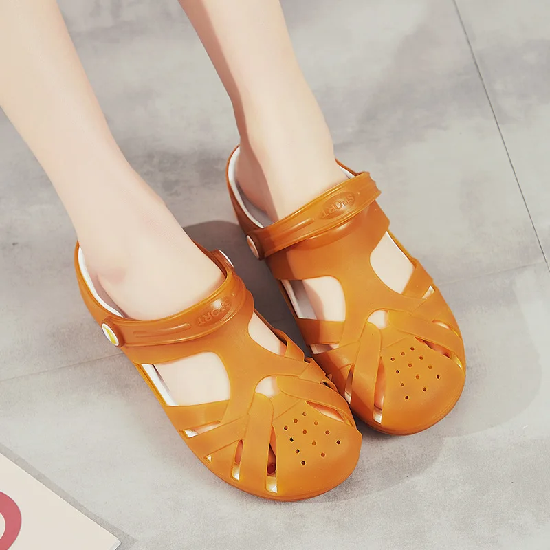 

FREE shipping 2021 summer new personalized casual shoes breathable sandals outdoor beach shoes women's fashion hole shoes