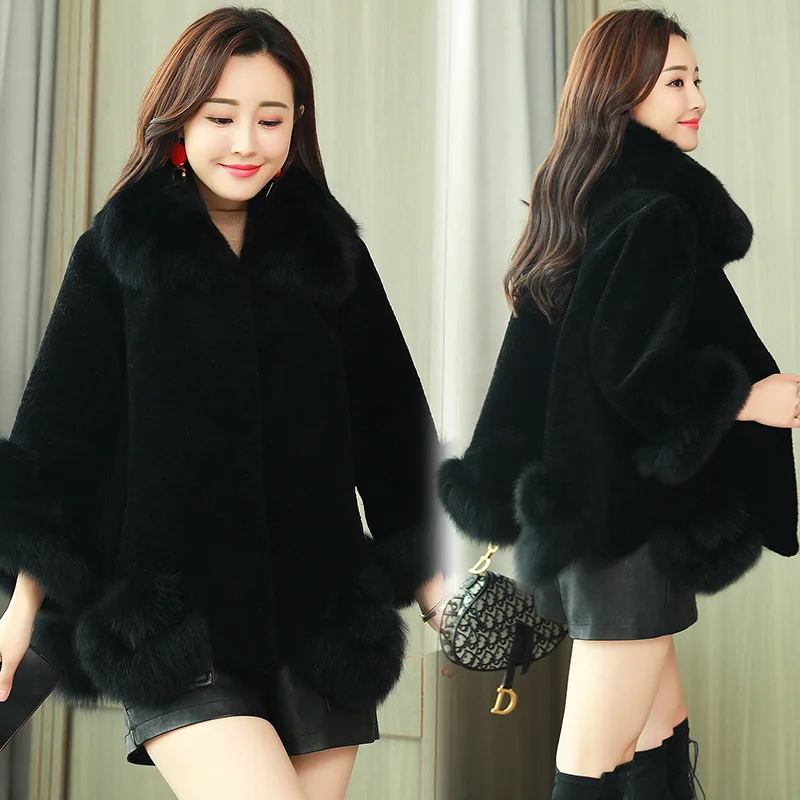 Женское пальто из искусственного меха лисы теплое однотонное с воротником