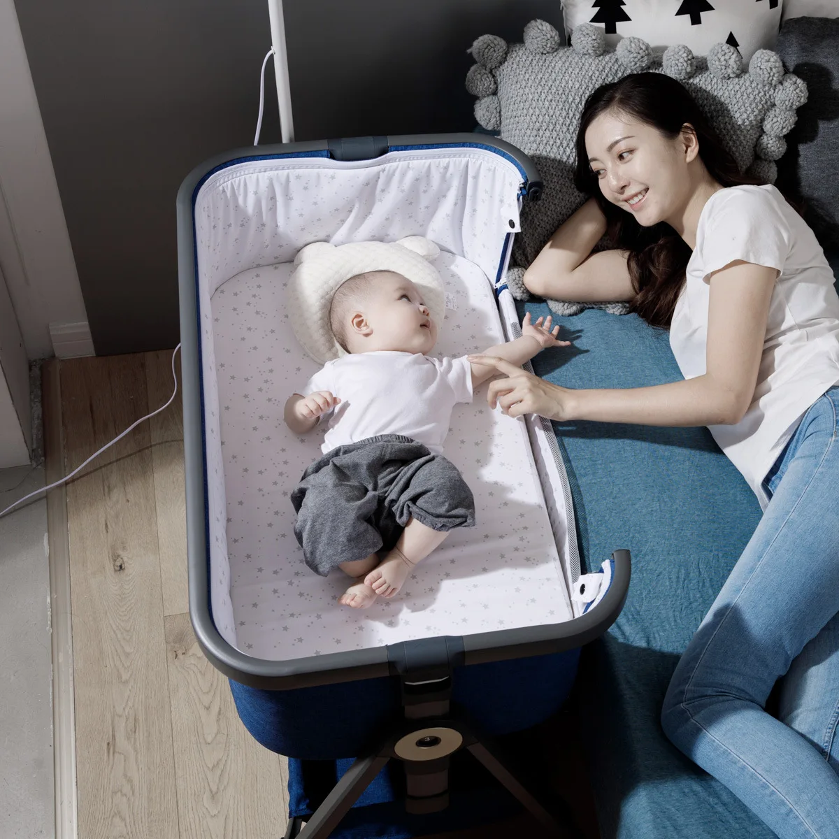 [Newborn baby] crib splicing big bed free installation portable multi-function cradle foldable bb bed
