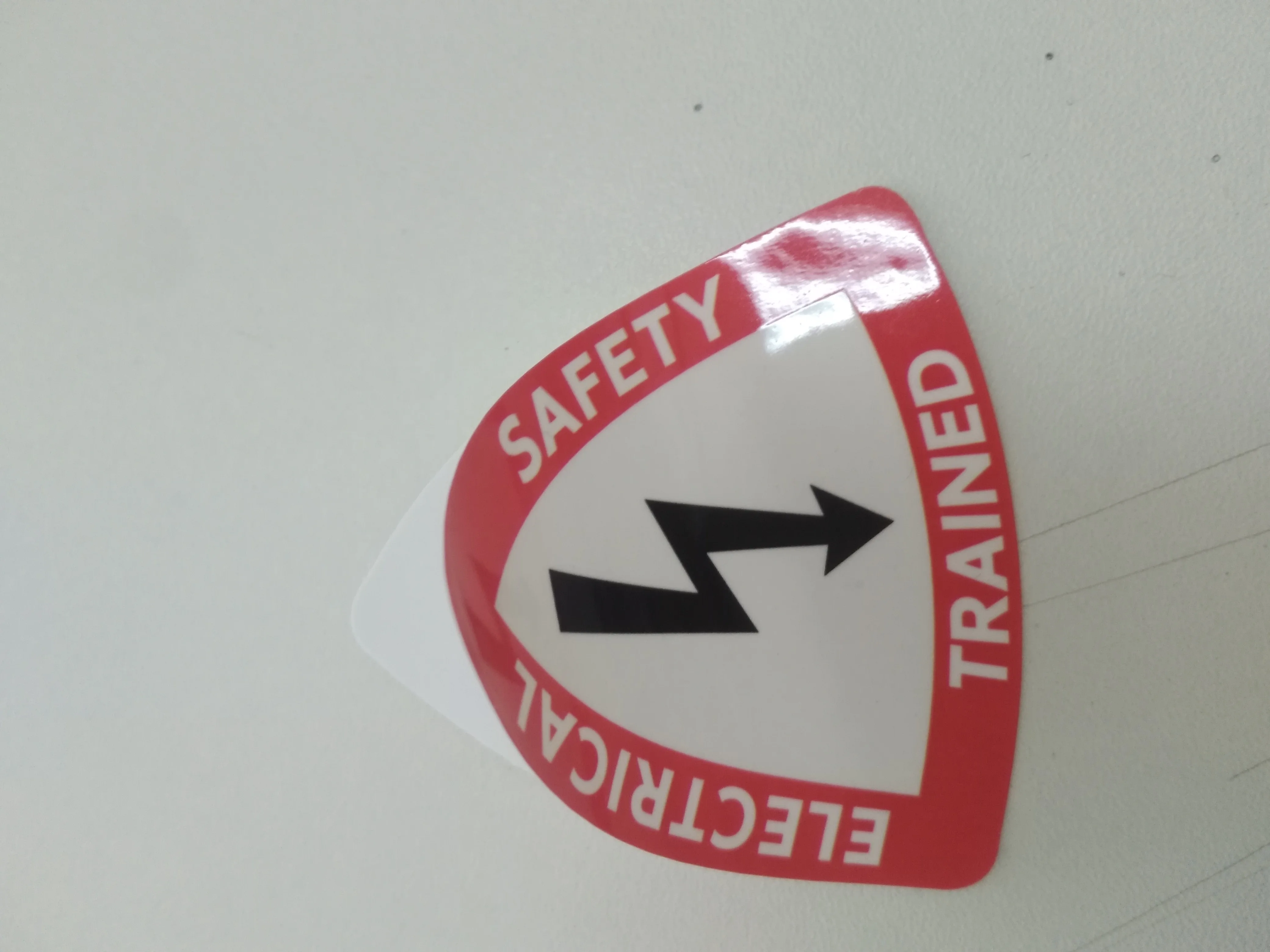 

(vinyl sticker)adhesive sticker printing for die cut custom