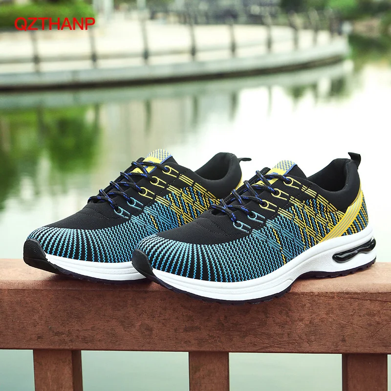 

Fashion Men Sneakers Casual Flats Shoes Male Shoes Adult Summer Weave Mesh Breathable Trainers on Foot Men Shoes Zapatos Hombre