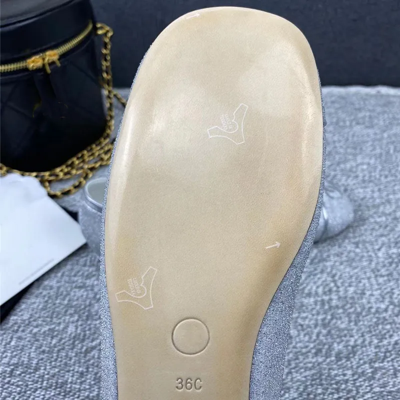 

New Arrivals Ballet Flats Shoes Women Buckle Strap Gold Silver Ladies Round Toe Casual Leather Shoes Designer Brand