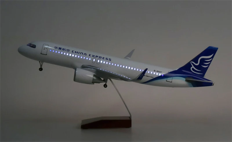 with light 1/80 масштаб 47 см Китай экспресс самолет Airbus A320 NEO авиакомпания модель светодиодный свет и колесо шасси литье под давлением Смола самолет игрушка - Цвет: with light
