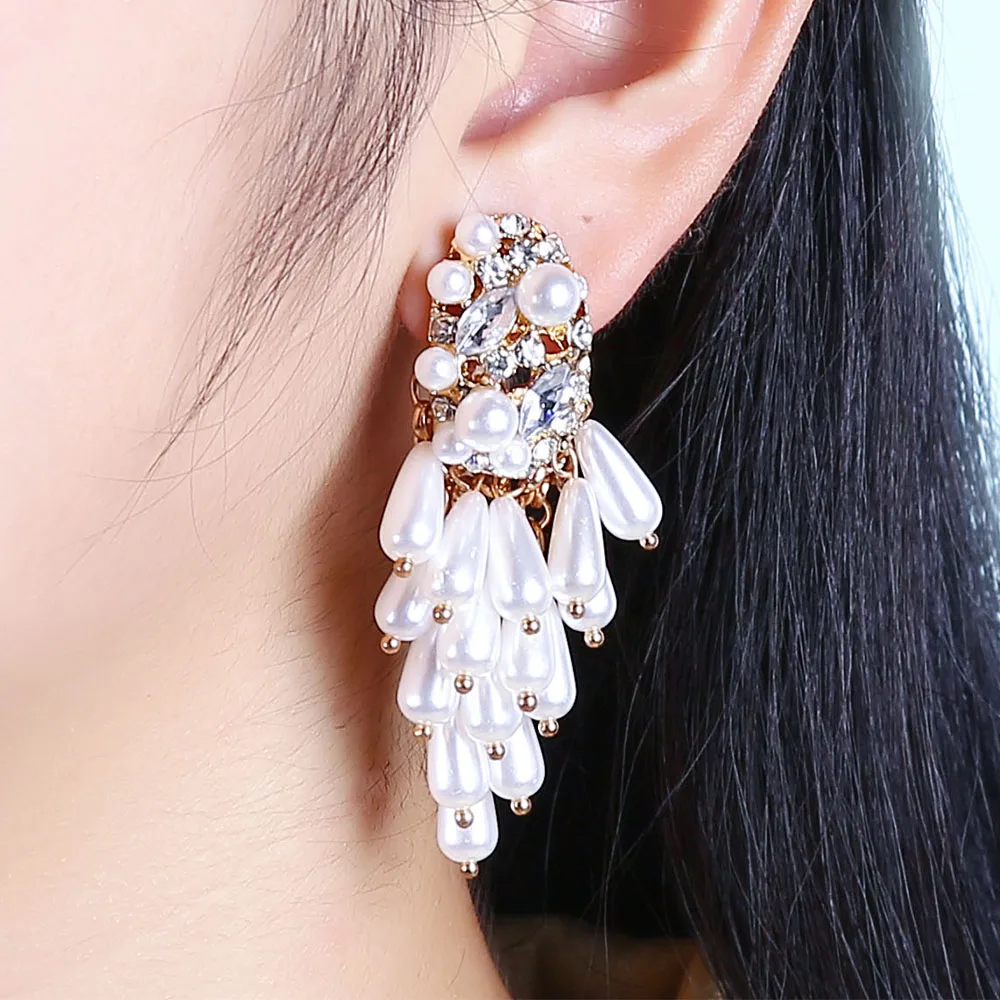 

2020 long fashion trendy classic zinc alloy metal white freshwater pearl botany grape bunches water drop earrings for women