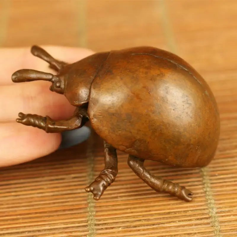 

Китайская старинная статуэтка в виде жука из красной меди, статуэтка животного, статуэтка, скульптуры, талисман