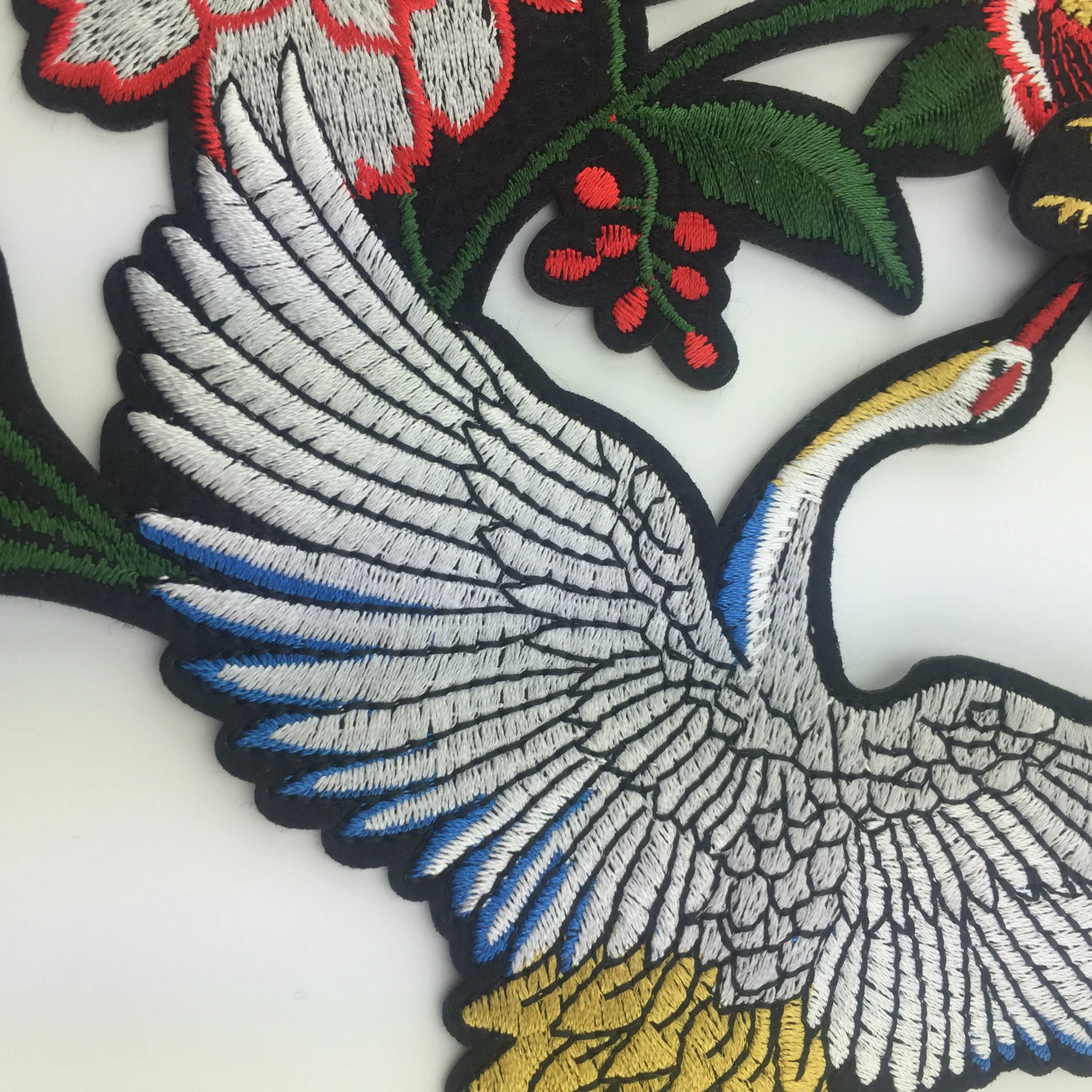2 шт. милые нашивки с вышитым рисунком журавлей для платья футболки ручной