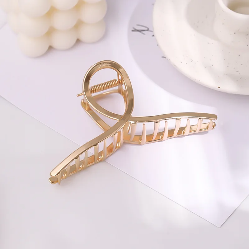 

Creativity Crown Hair Accessories Fashion Women Hair Claw Exquisite Hair Decorations Solid Color Hair Accessories For women