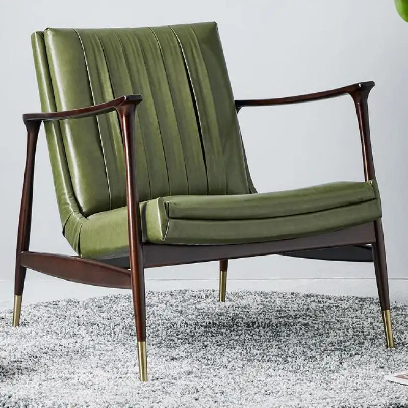 Одноместный кожаный диван-стул в скандинавском стиле из массива дерева