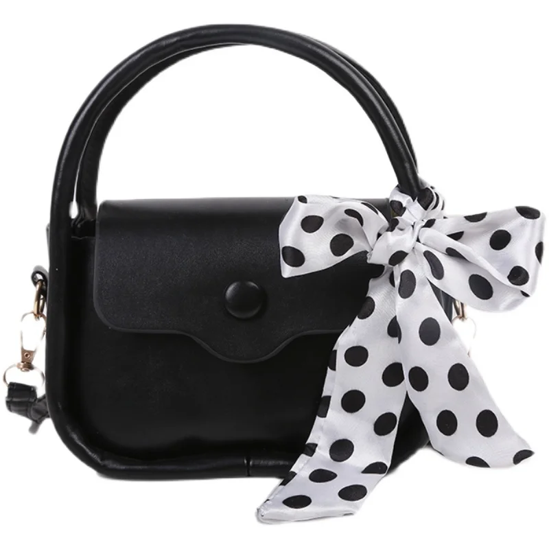 

All-match Bag Female 2021 Summer New Trendy Fashion Texture Portable Small Square Bag Western-style Silk Scarf Messenger Bag