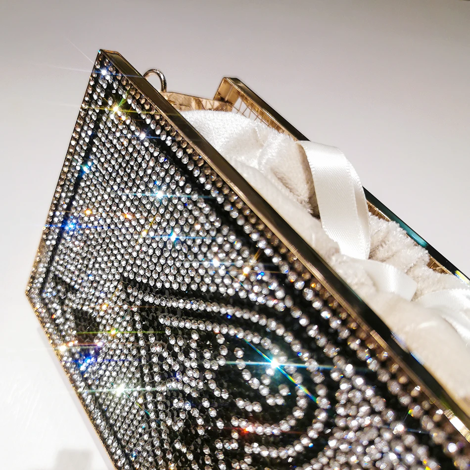 

Ace Of Spades Diamonds Metal Evening Bags 2020 New Designer Luxury Hollow Out Shiny Clutch Purse And Handbag For Dinner Party