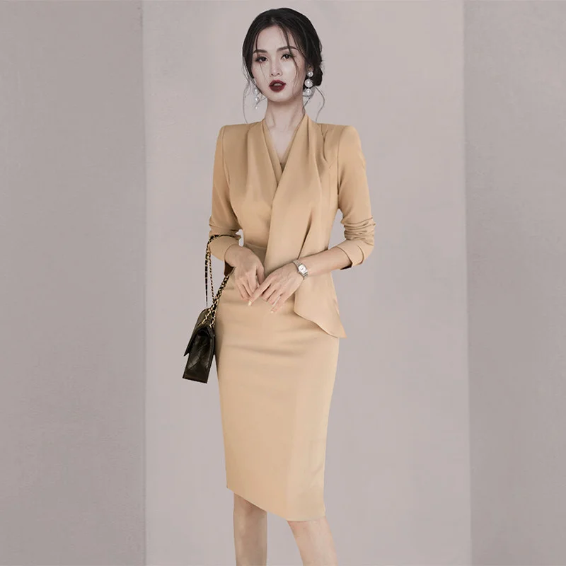 

Женские платья МАЗ