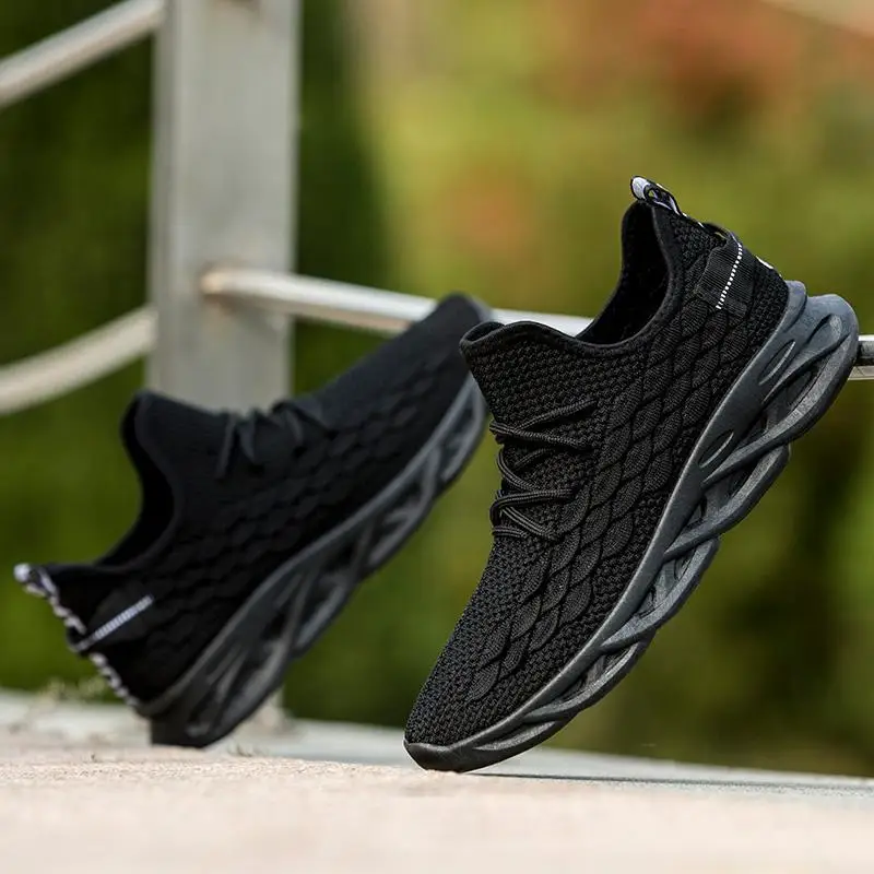 

Summer Men Casual Sports Shoes Flying Knit Upper Comfortable Breathable Shockproof Blade Sports Shoes 2021 Fashion Running Shoes