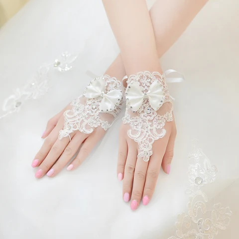 Короткие Свадебные перчатки с кружевной аппликацией, без пальцев, с лентой, свадебные аксессуары в наличии, горячая Распродажа, 2021