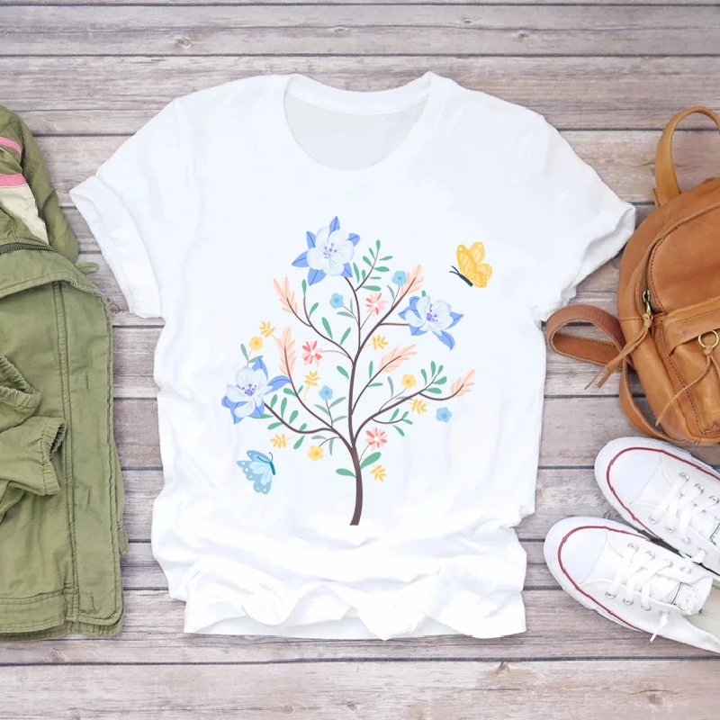 

Woman Butterfly Tree Print Summer Tshirts Girl Harajuku Aesthetics Summer Casual Graphic Tee Tops Camisetas Mujer Manga Corta